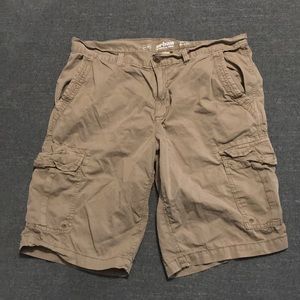 Men’s cargo shorts